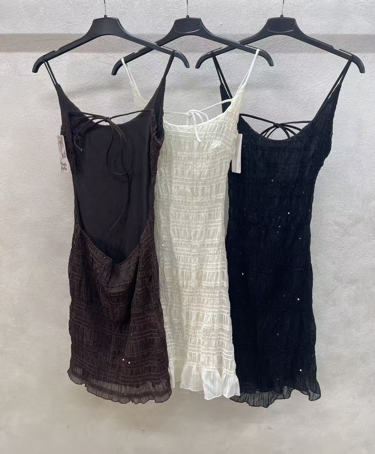 VESTITO