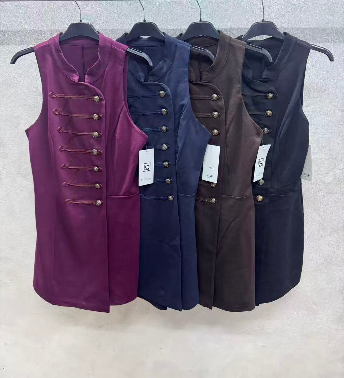 VESTITO