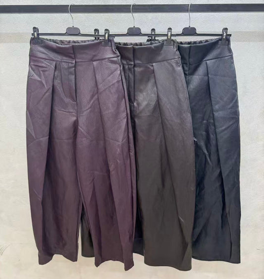 PANTALONE DI pelle