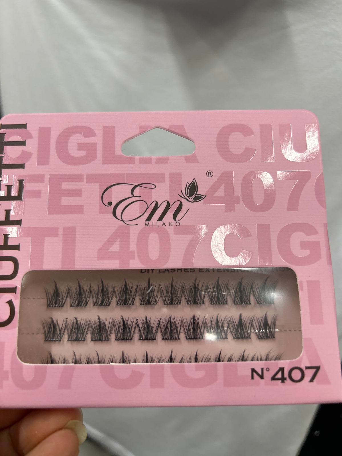 CIGLIA FINTE CIUFFETTI N.407